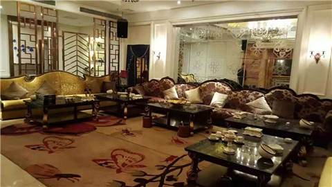 汉中荤ktv陪唱女娃漂亮多会所